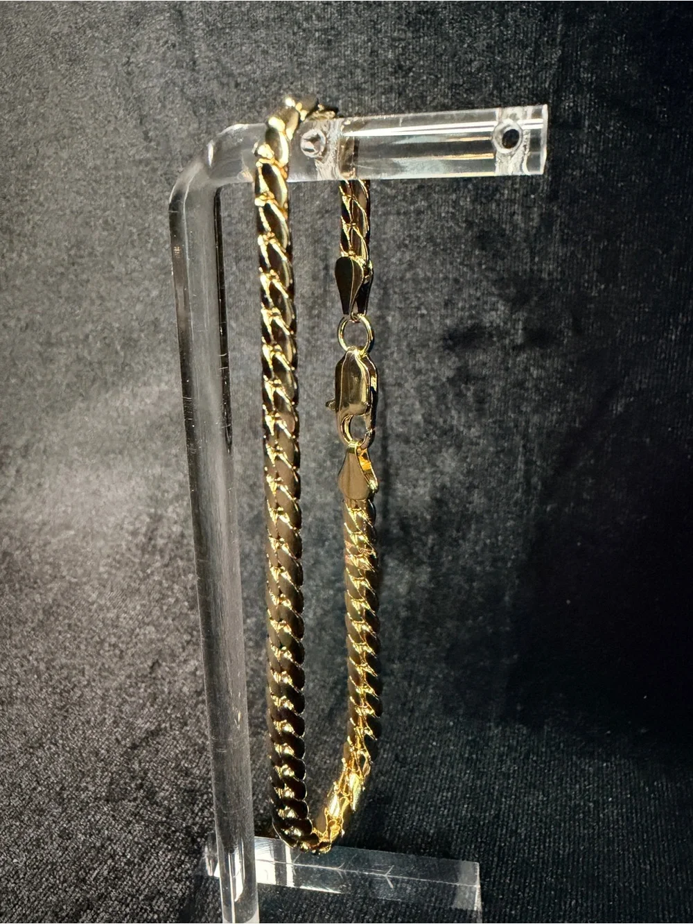 Miami Cuban 8in 5MM 14k stamped gold filled bracelet w/lobster clasp. Brand new